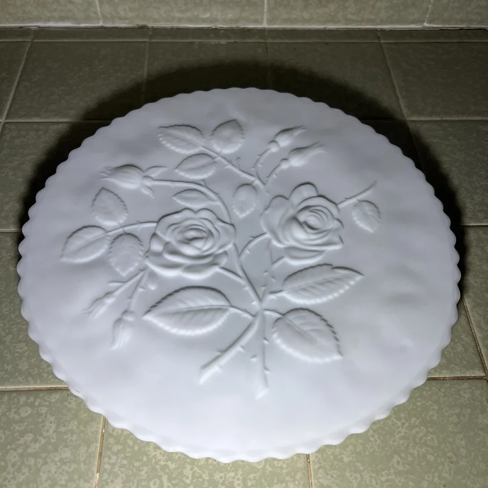 Vintage‎ Imperial Satin Milk Glass Cake, Buffet Plate Raised Roses Excellent 11